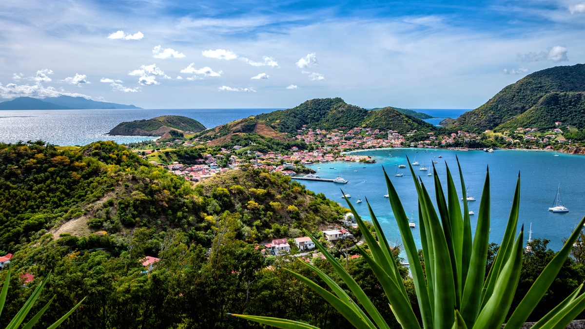 Een iconisch uitzicht op Les Saintes (Terre-de-Haut)
