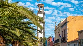 An iconic view of Santa Cruz, Spain