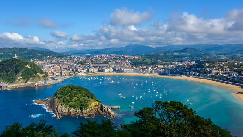 Une vue emblématique de Saint-Sébastien, Espagne