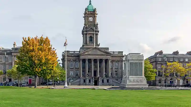 Una vista iconica di Liverpool Birkenhead