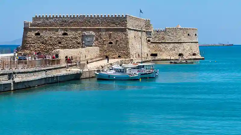 Una vista iconica di Iraklio