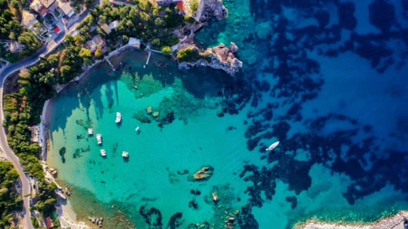 Een iconisch uitzicht van Corfu