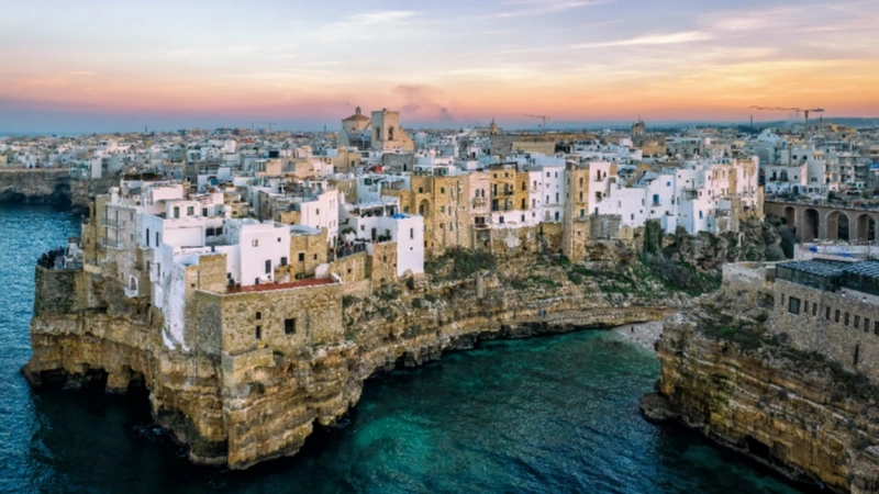 An iconic view of Bari